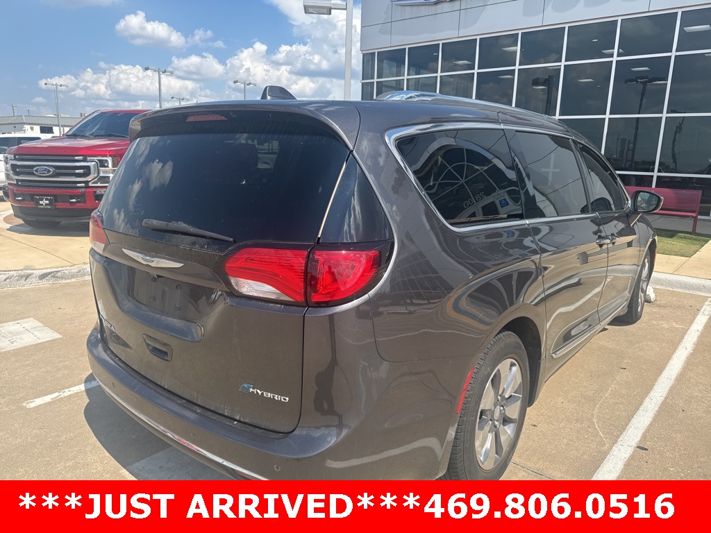 2018 Chrysler Pacifica Hybrid Limited photo 5