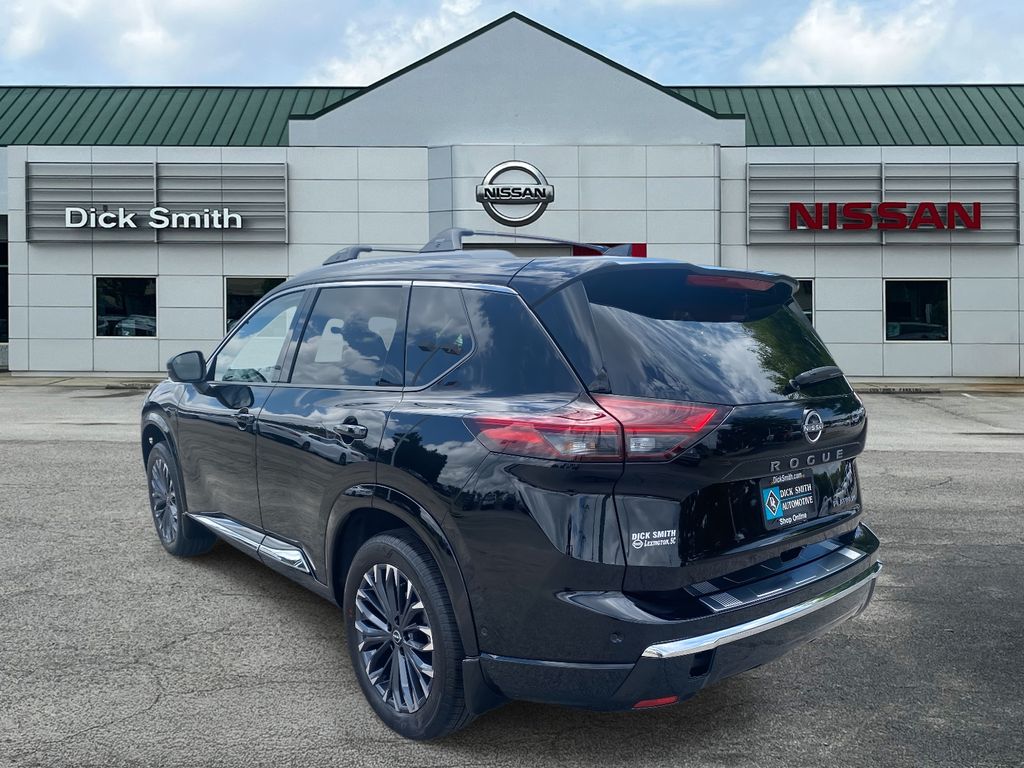 2025 Nissan Rogue Platinum photo 3