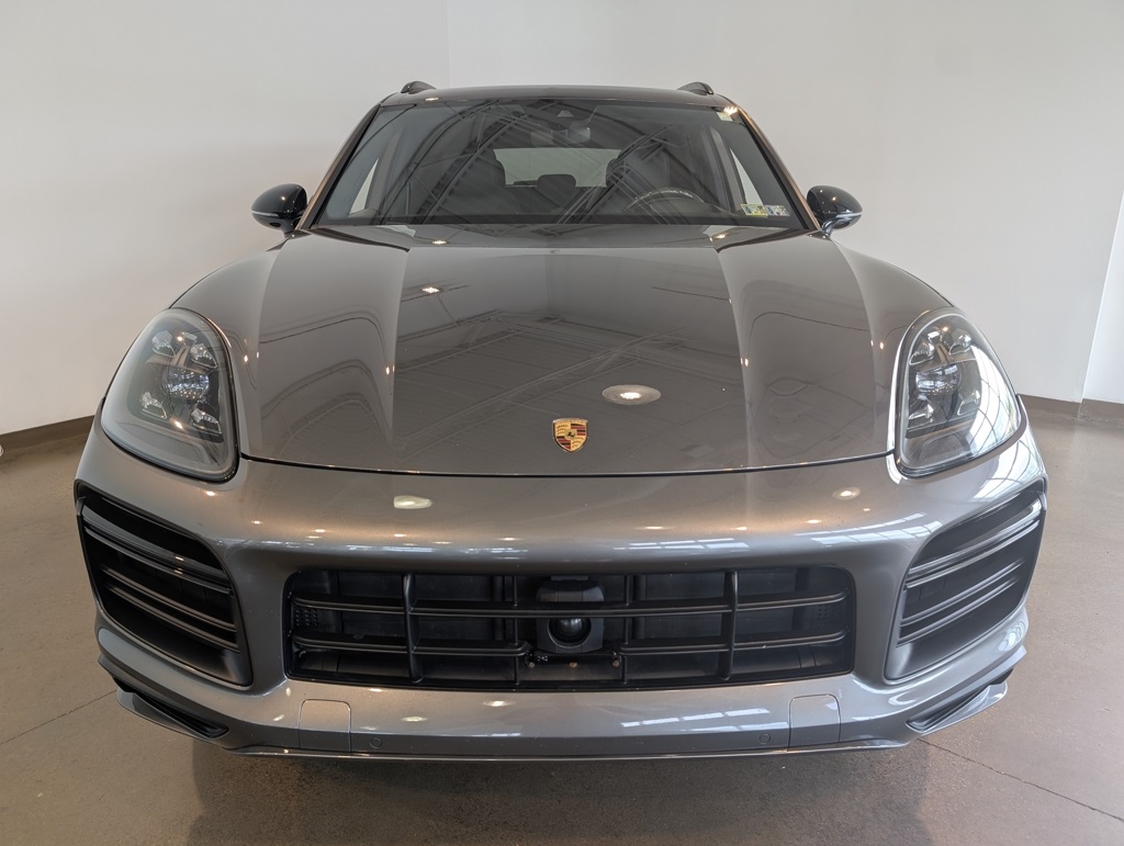 2019 Porsche Cayenne Turbo photo 2
