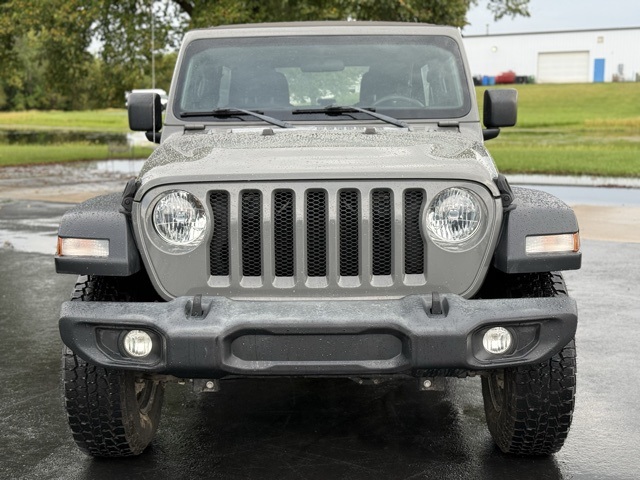 2019 Jeep Wrangler Unlimited Sport photo 2