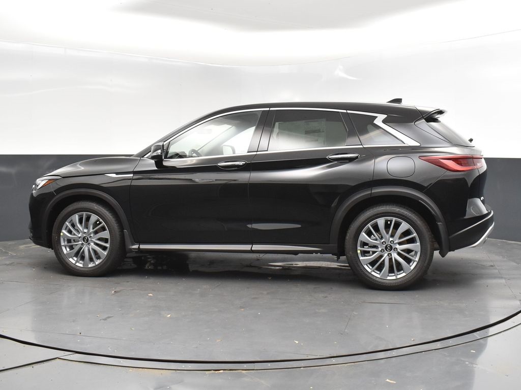 2025 Infiniti QX50 PURE photo 4