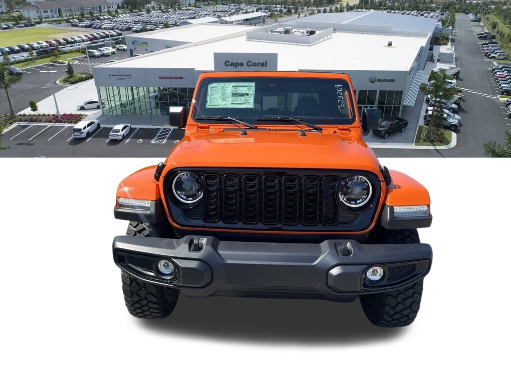 2025 Jeep Gladiator Willys photo 2