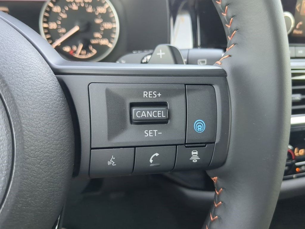 2025 Nissan Pathfinder Rock Creek photo 24