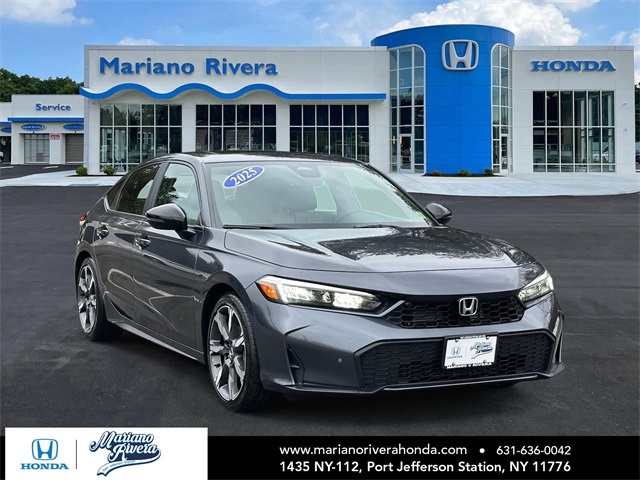 2025 Honda Civic Hatchback Sport Touring's photo