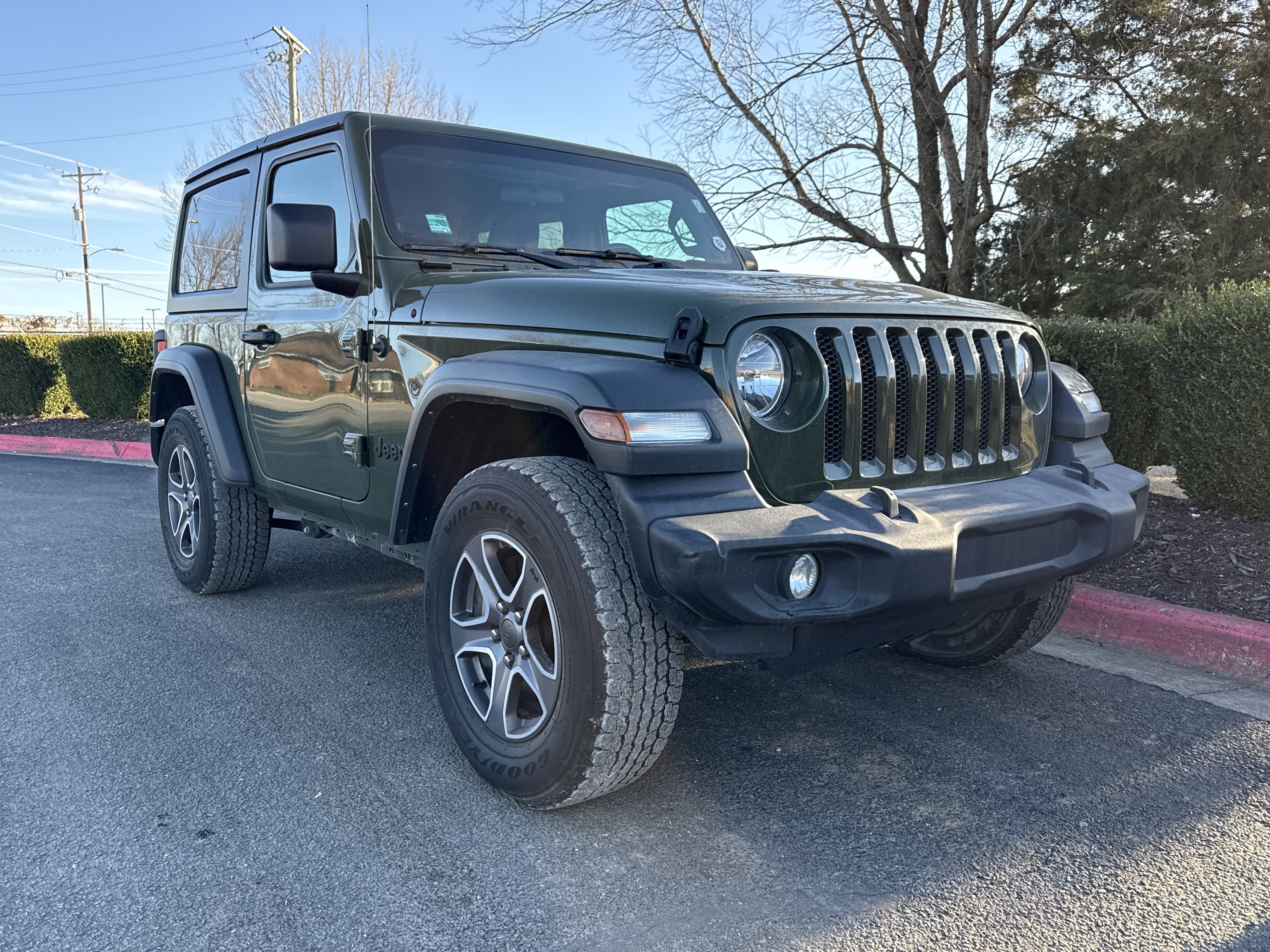 2021 Jeep Wrangler Sport S's photo