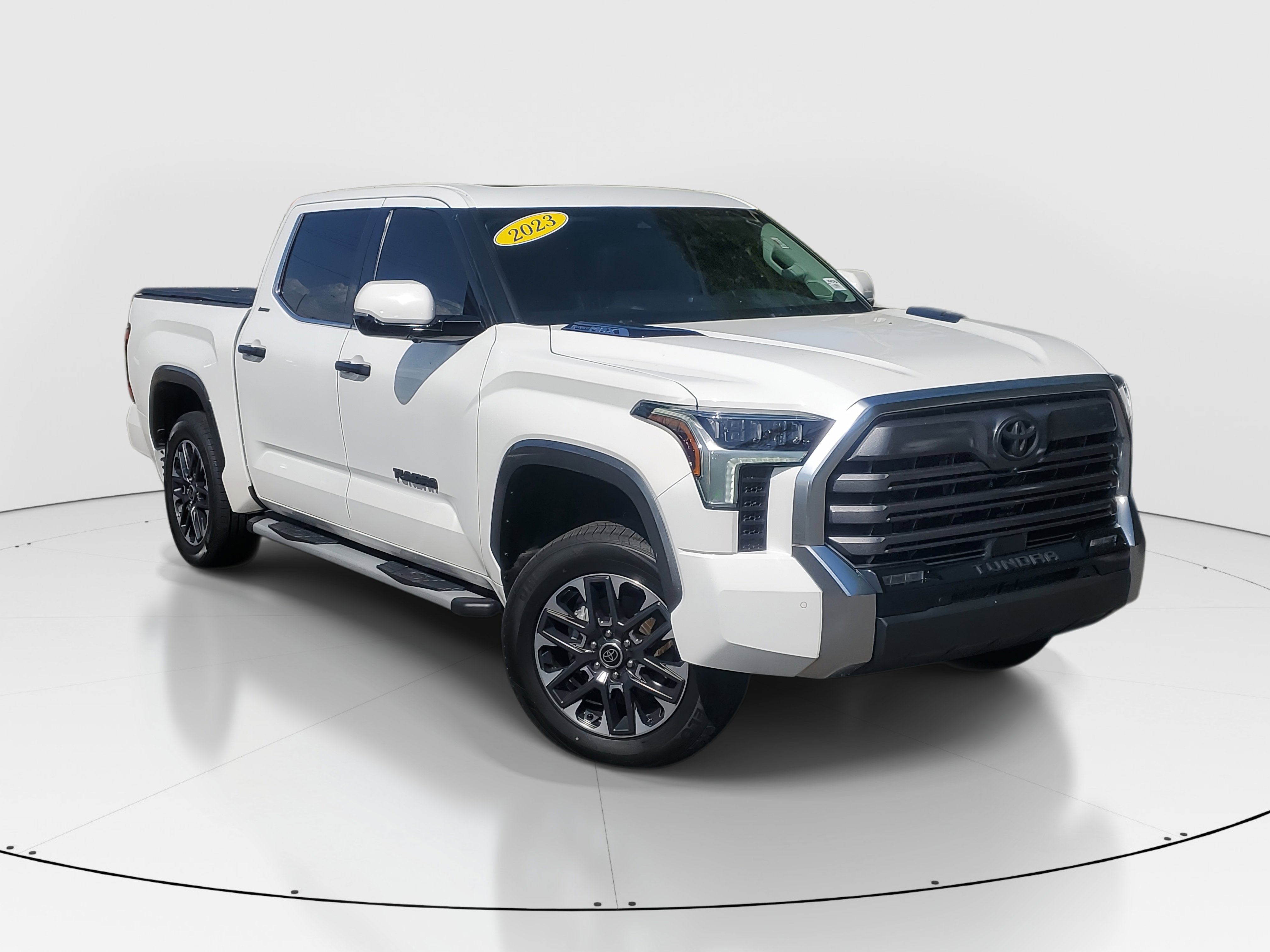 2023 Toyota Tundra Limited photo 2