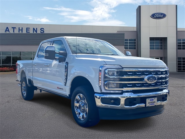 2026 Ford F-350 Super Duty Lariat's photo