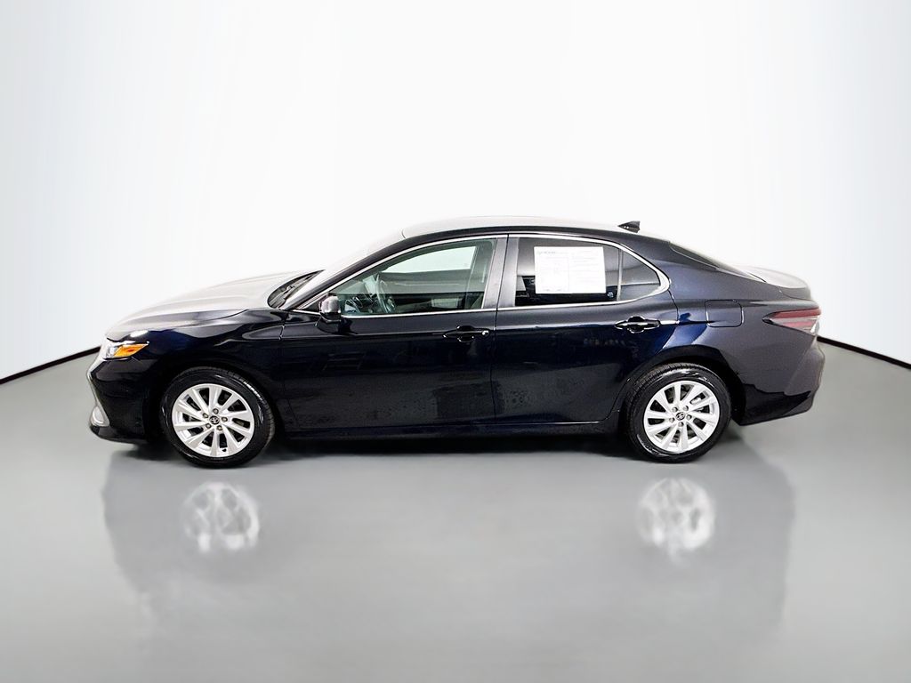 2024 Toyota Camry LE photo 4