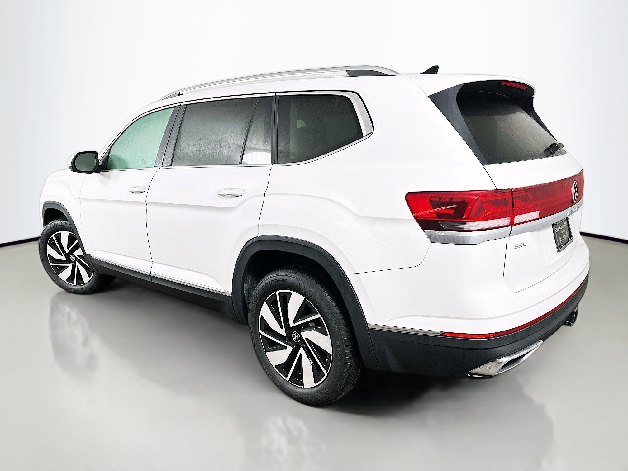 2025 Volkswagen Atlas SEL photo 5