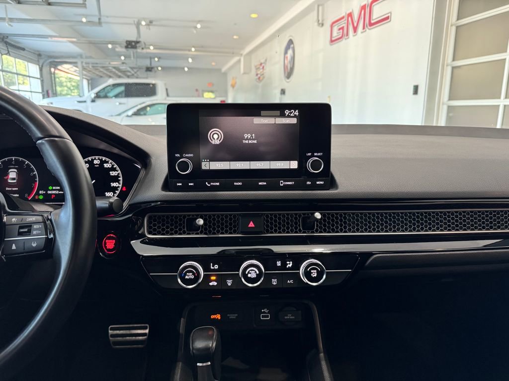 2023 Honda Civic Sport photo 15