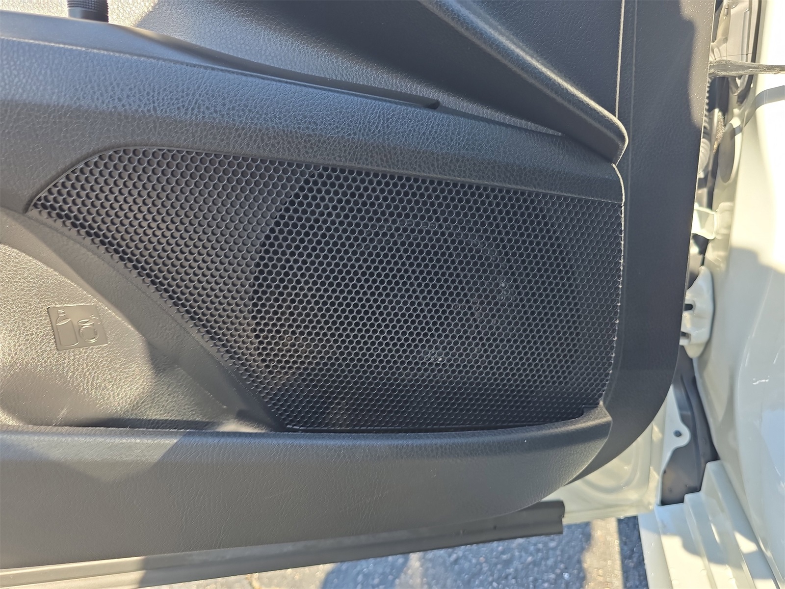 2023 Toyota Camry LE photo 17