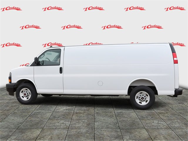 2025 Gmc Savana Cargo 3500 photo 6