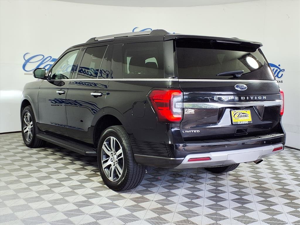 2024 Ford Expedition Limited photo 2