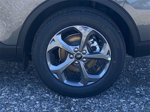 2025 Ford Escape ST-Line photo 4