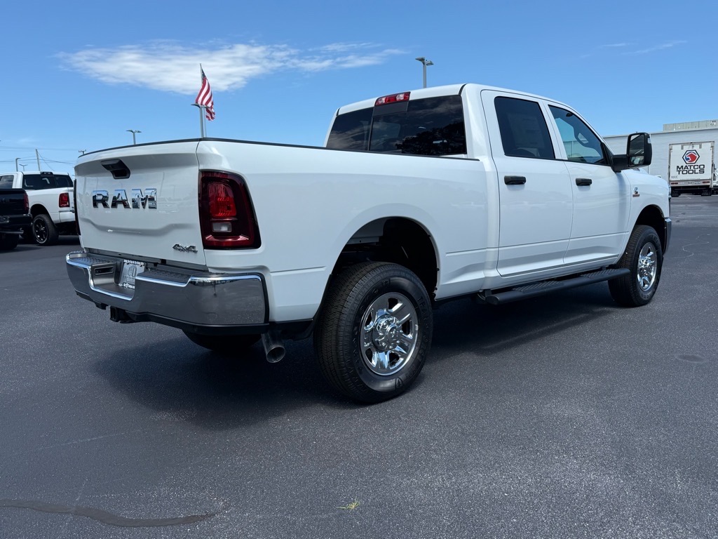 2025 Ram 2500 Tradesman photo 3