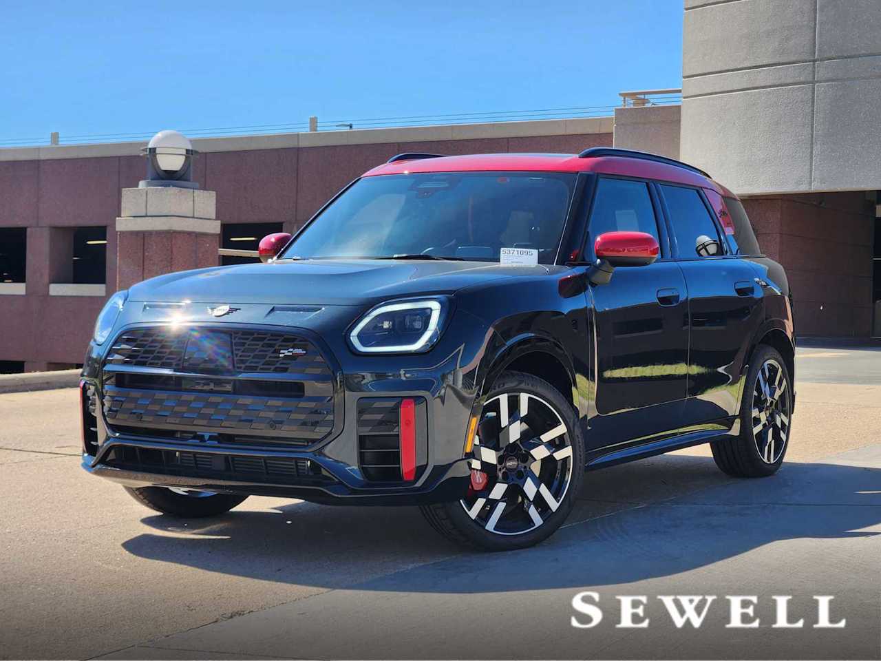 2026 MINI Countryman John Cooper Works's photo