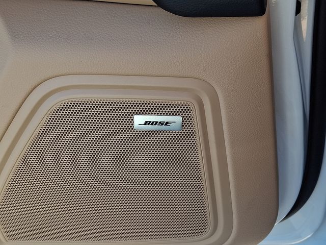 2024 Porsche Macan S photo 42
