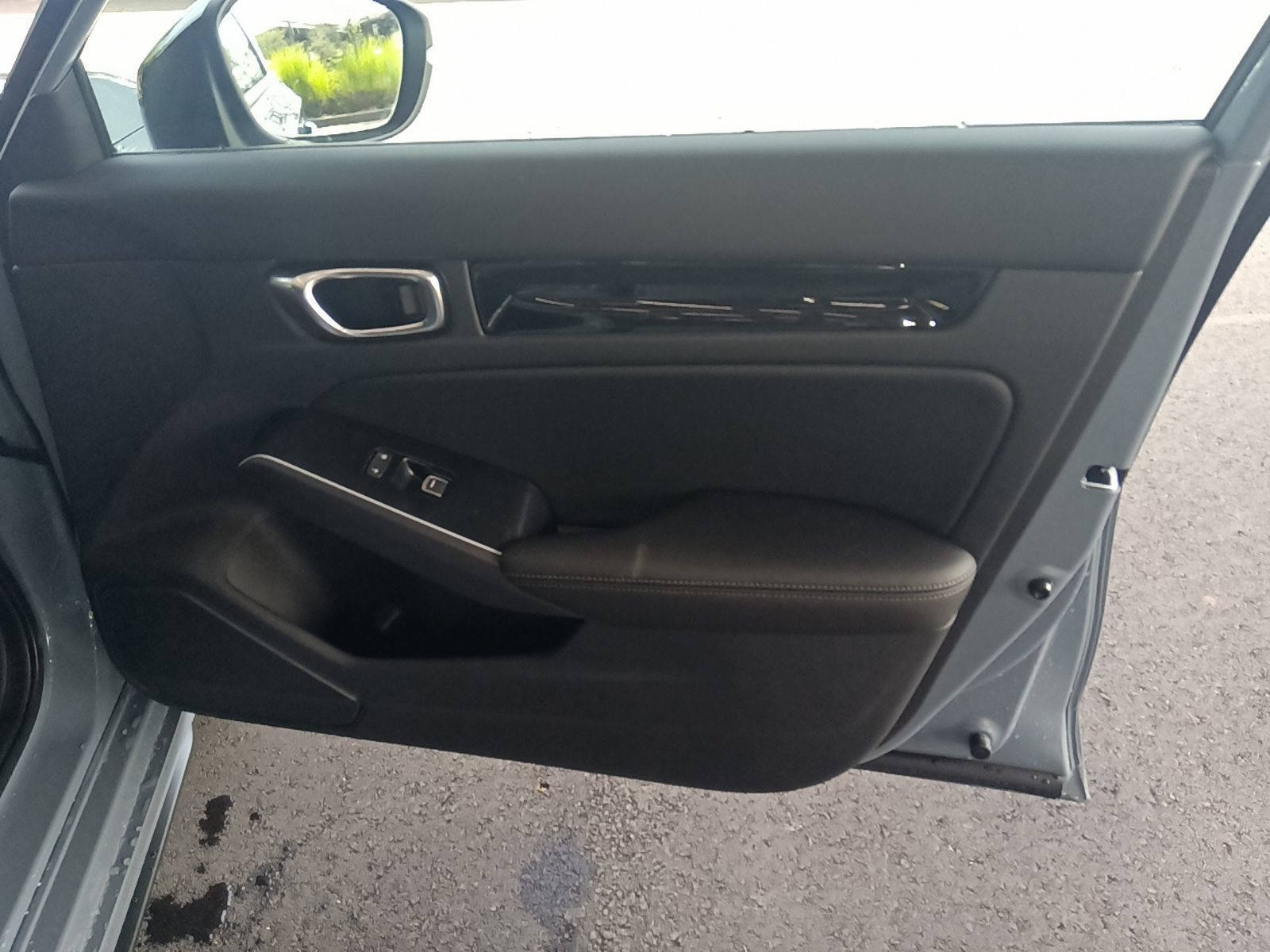 2025 Honda Civic Hatchback Hybrid Sport Touring photo 31