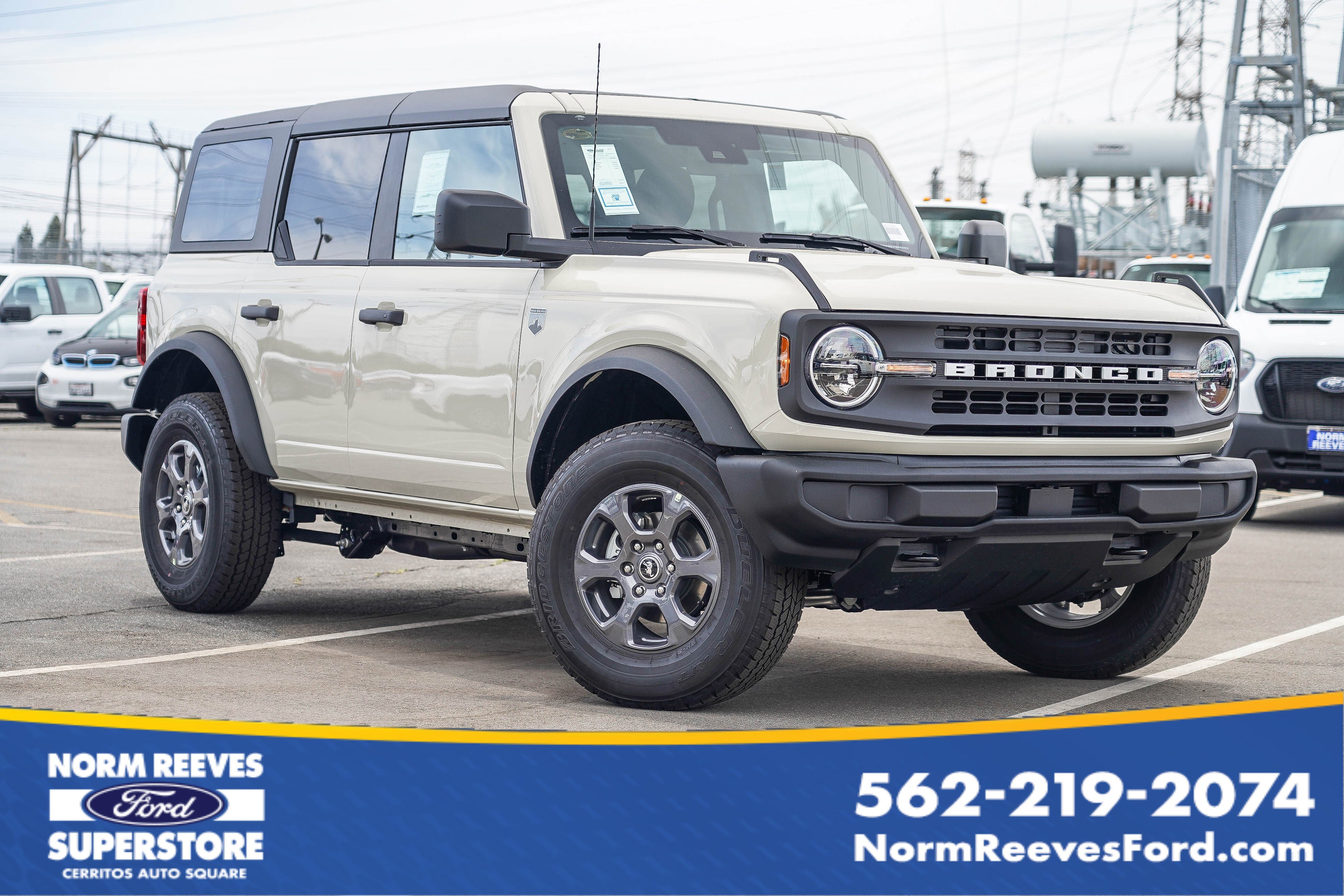 2025 Ford Bronco 4-Door Big Bend's photo