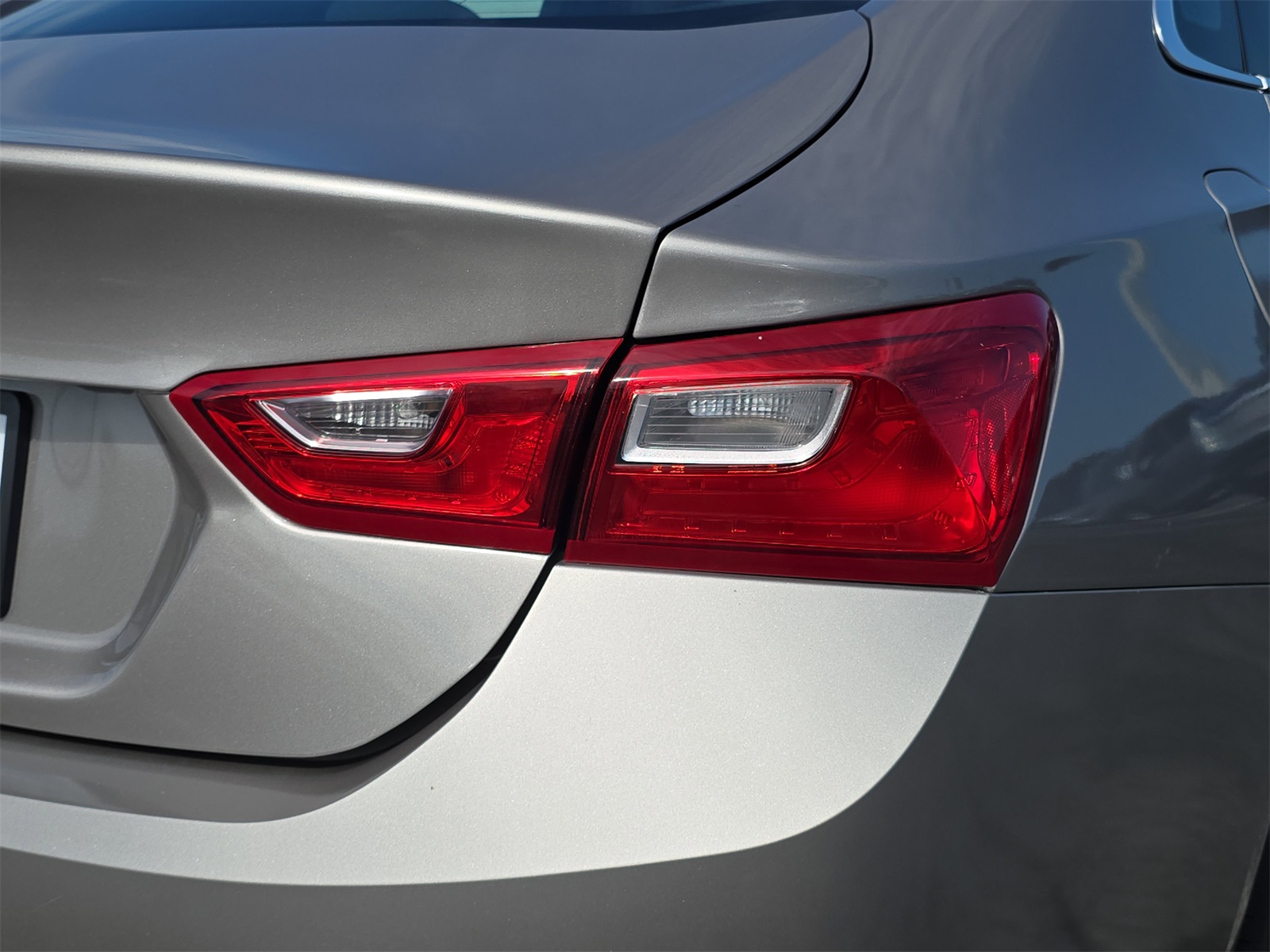 2023 Chevrolet Malibu 1LT photo 9