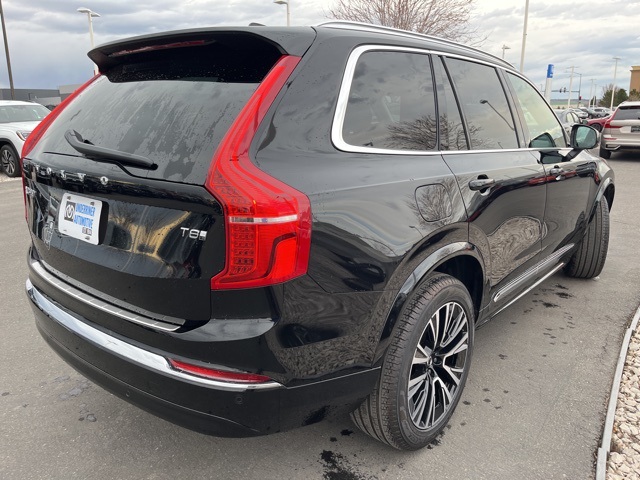 2025 Volvo XC90 T8 Plus photo 5
