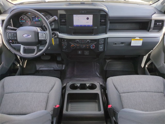2026 Ford F-450 photo 14