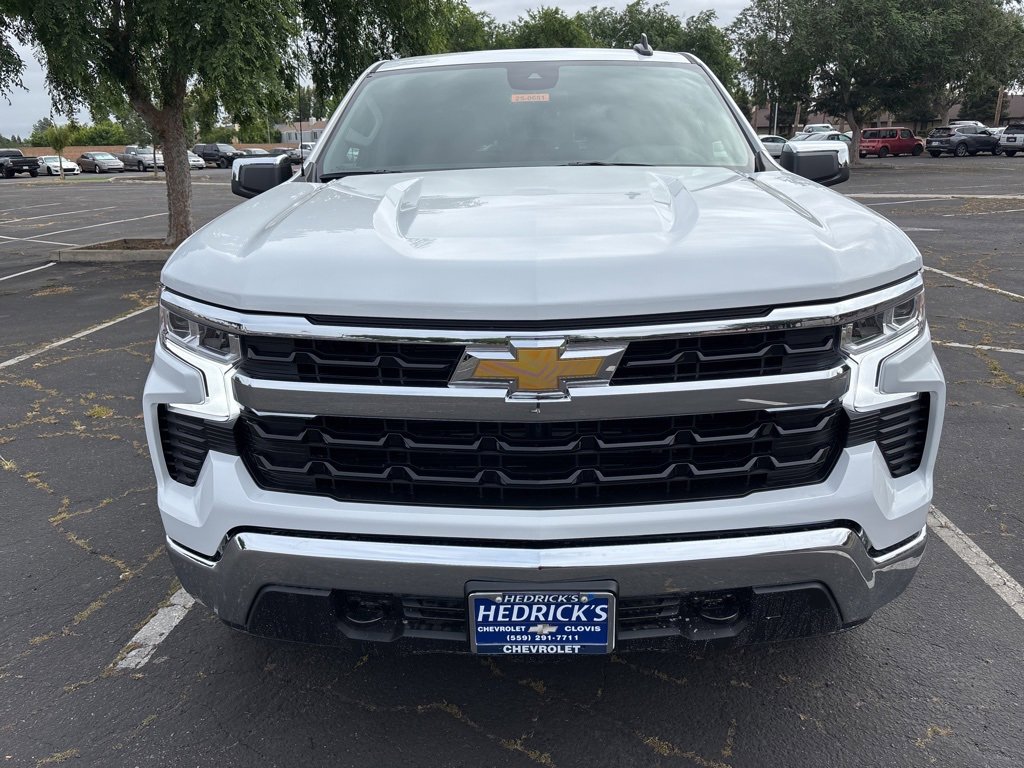 2025 Chevrolet Silverado 1500 LT photo 8