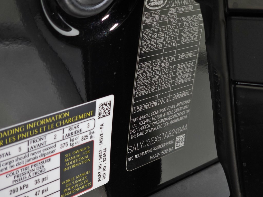 2026 LAND ROVER RANGE ROVER VELAR - Image 35