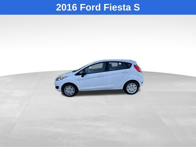 2016 Ford Fiesta S photo 10