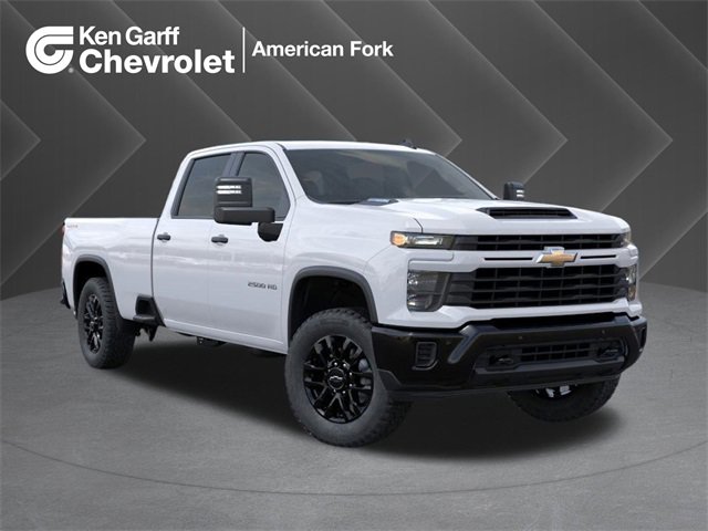2025 Chevrolet Silverado 2500HD Custom's photo