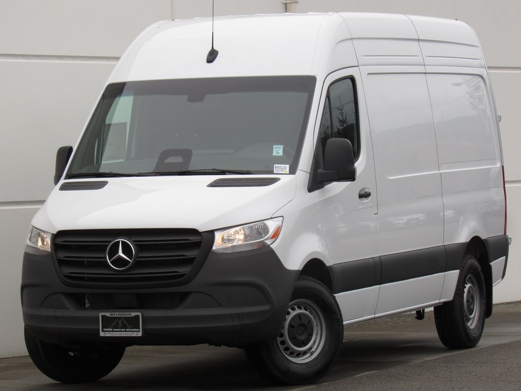 2025 Mercedes-Benz Sprinter Cargo Van Base's photo