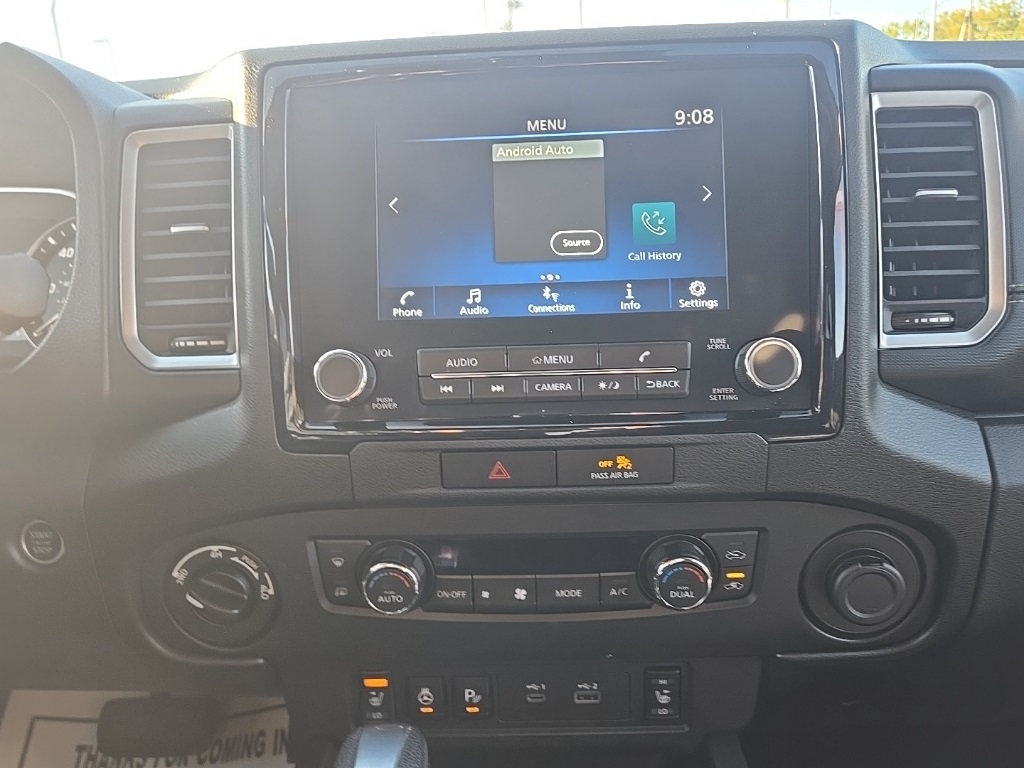 2023 Nissan Frontier SV photo 18