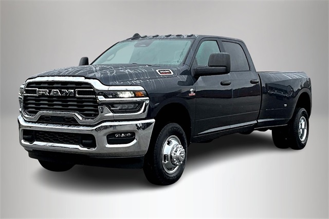 2026 Ram 3500 Tradesman photo 2
