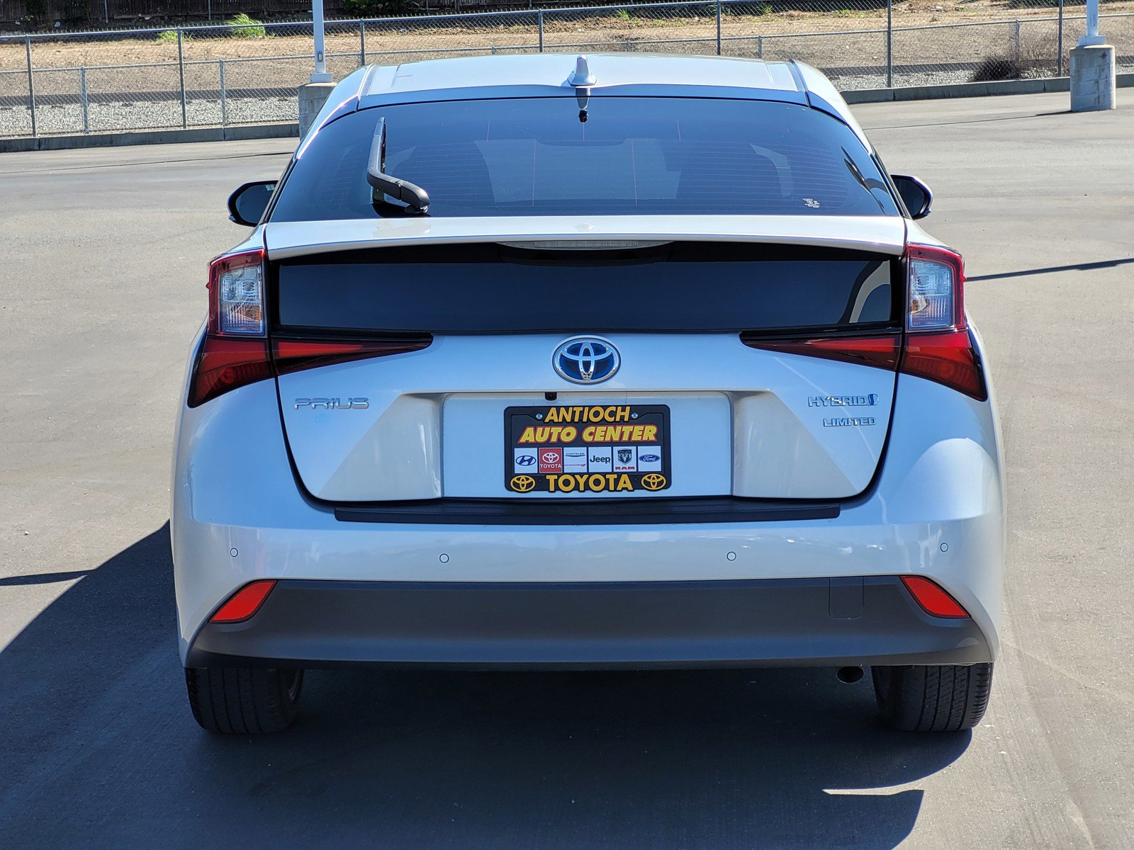 2021 Toyota Prius Limited photo 4