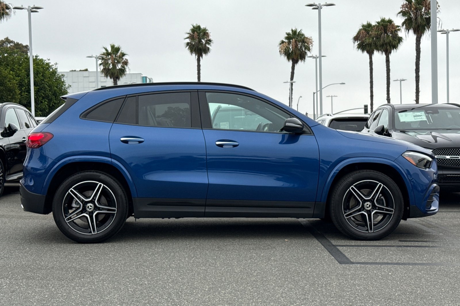 2025 Mercedes Benz GLA 250 photo 3