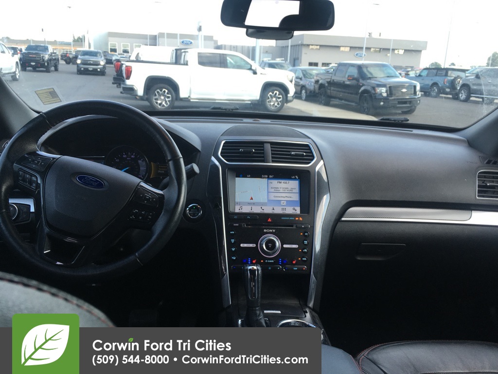 2018 Ford Explorer Sport photo 4