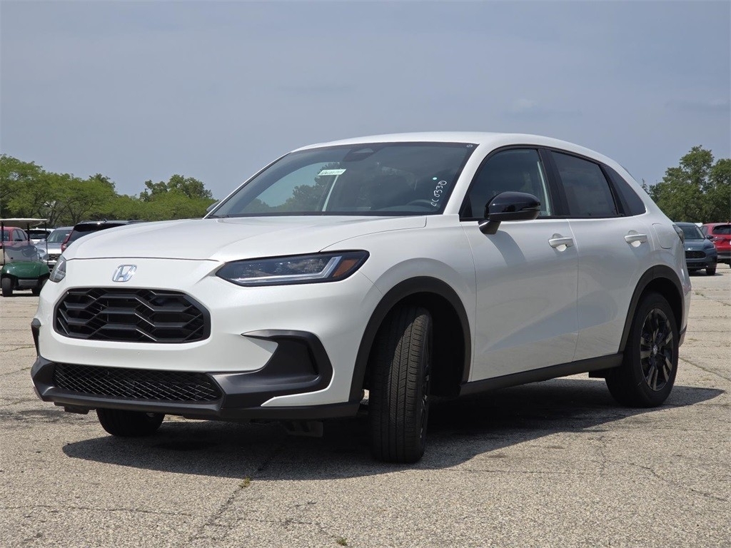 2026 Honda HR-V Sport photo 4