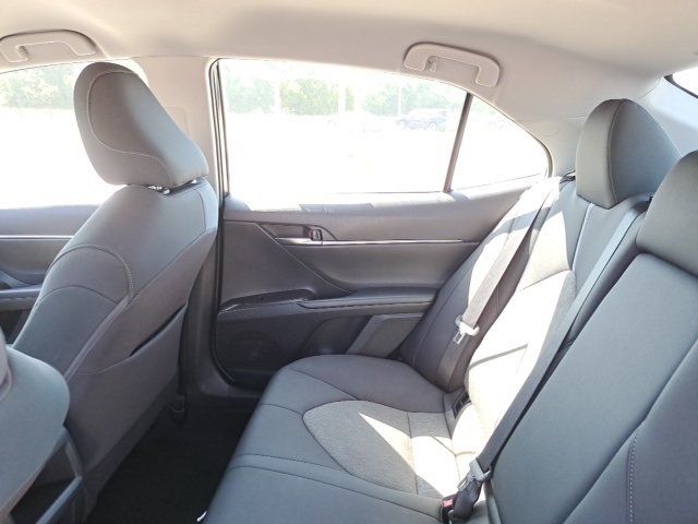 2023 Toyota Camry LE photo 12