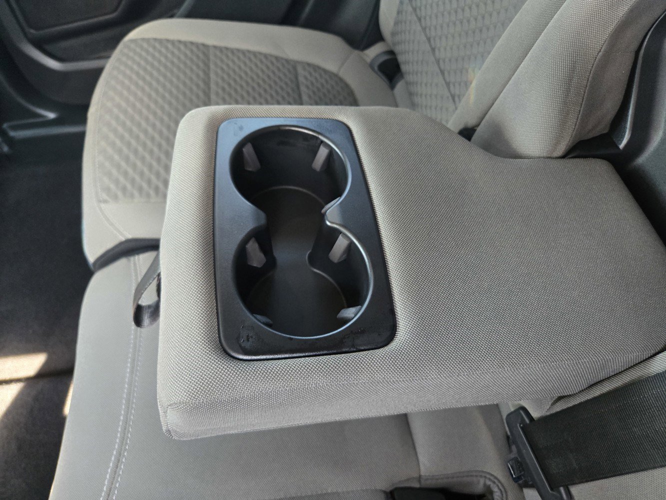 2020 Ford Escape SE Sport Hybrid photo 26