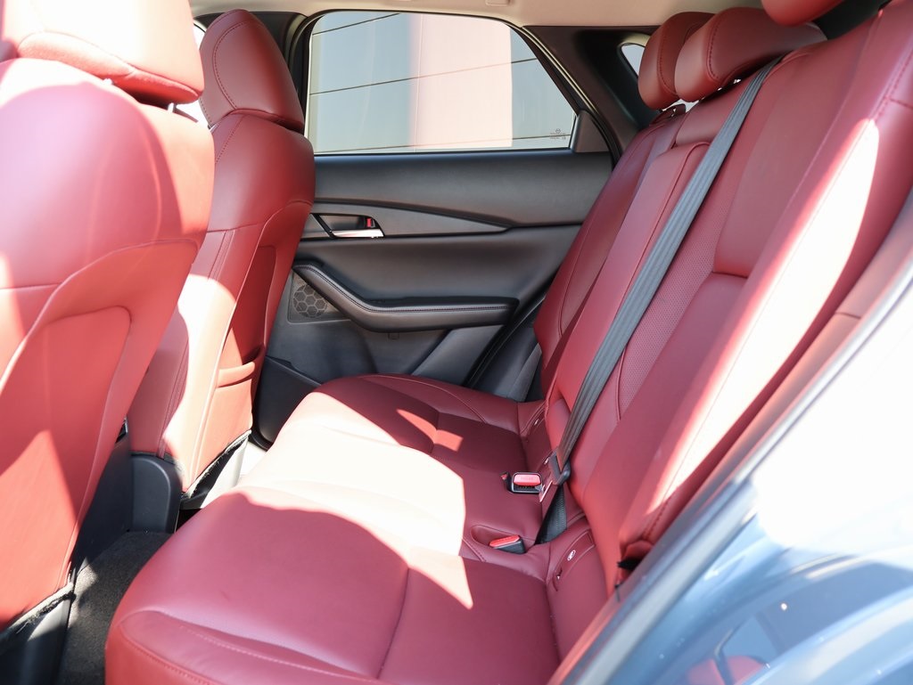 2025 Mazda CX-30 2.5 S Carbon photo 17