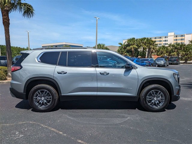 2025 Gmc Acadia Elevation photo 3