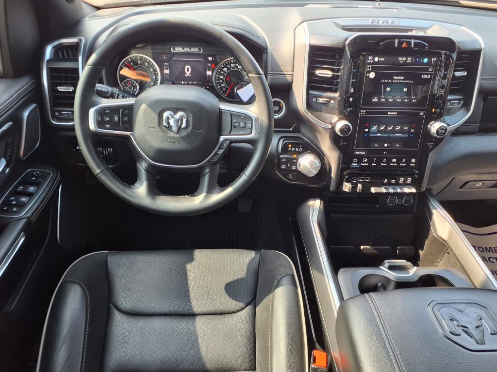 2023 Ram 1500 Laramie photo 3