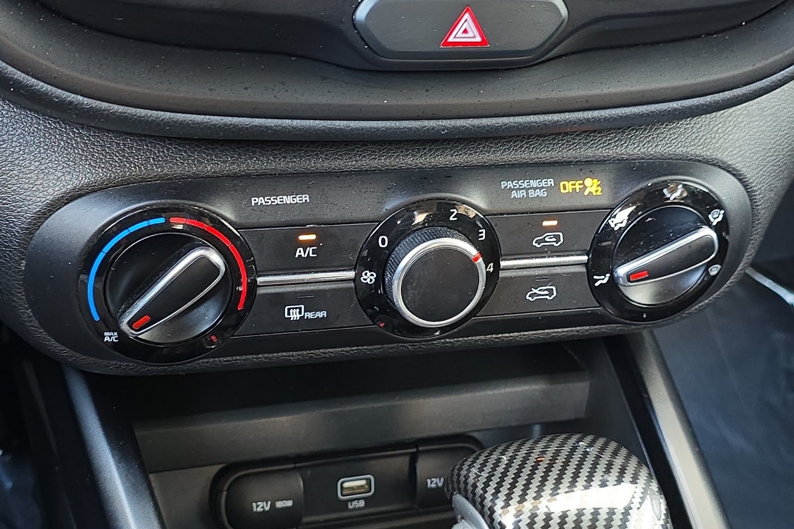 2022 Kia Soul LX S X-Line photo 22