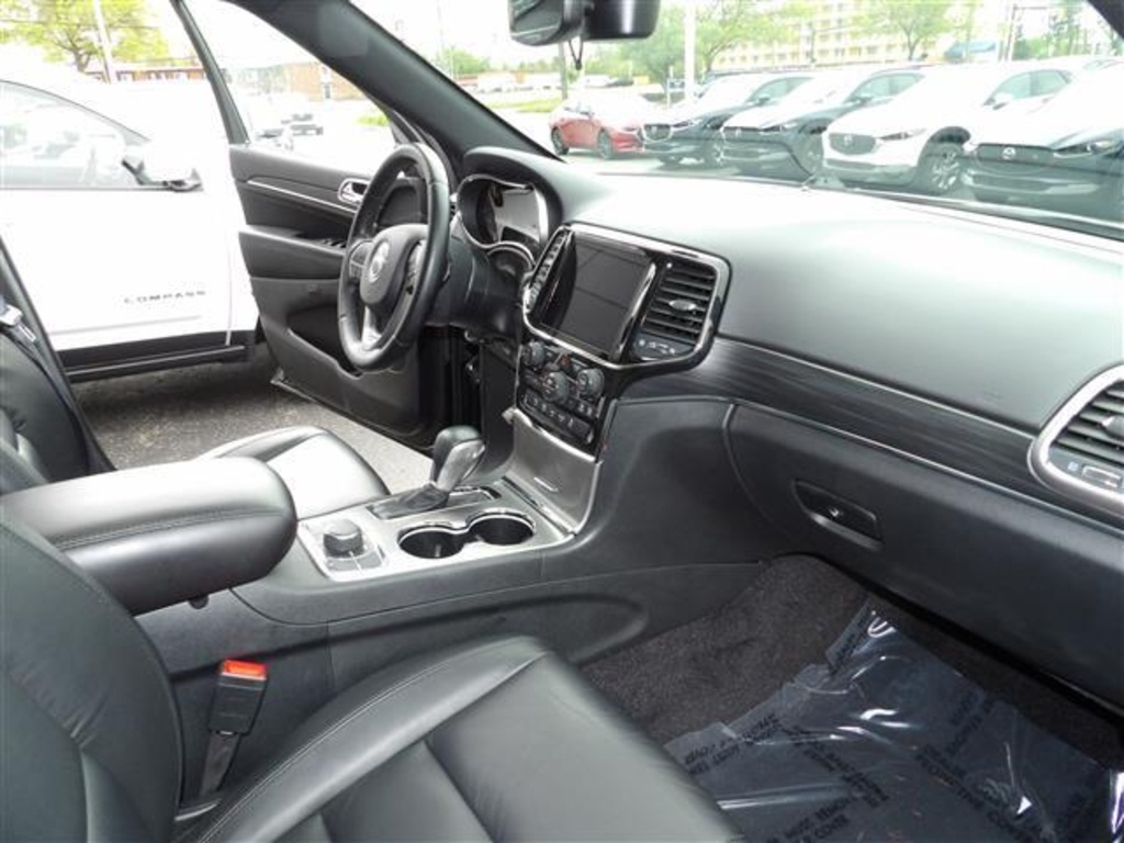 2022 Jeep Cherokee Limited photo 12