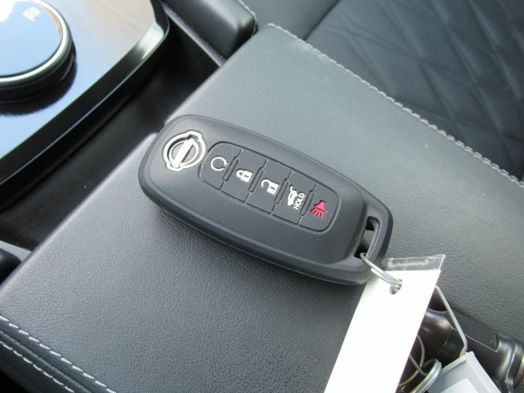 2023 Nissan Rogue Platinum photo 33