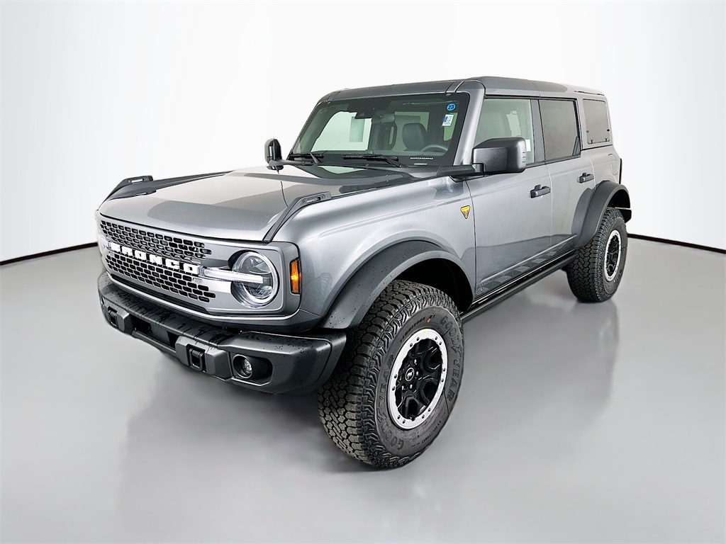 2025 Ford Bronco Badlands photo 3