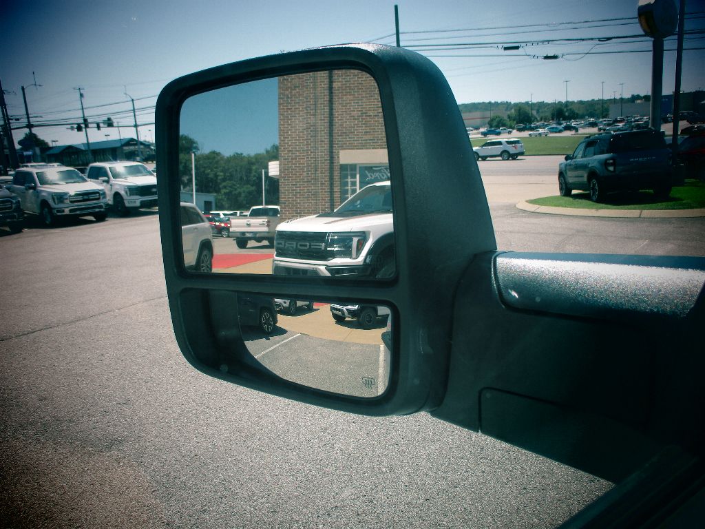 2026 Ram 3500 Tradesman photo 14