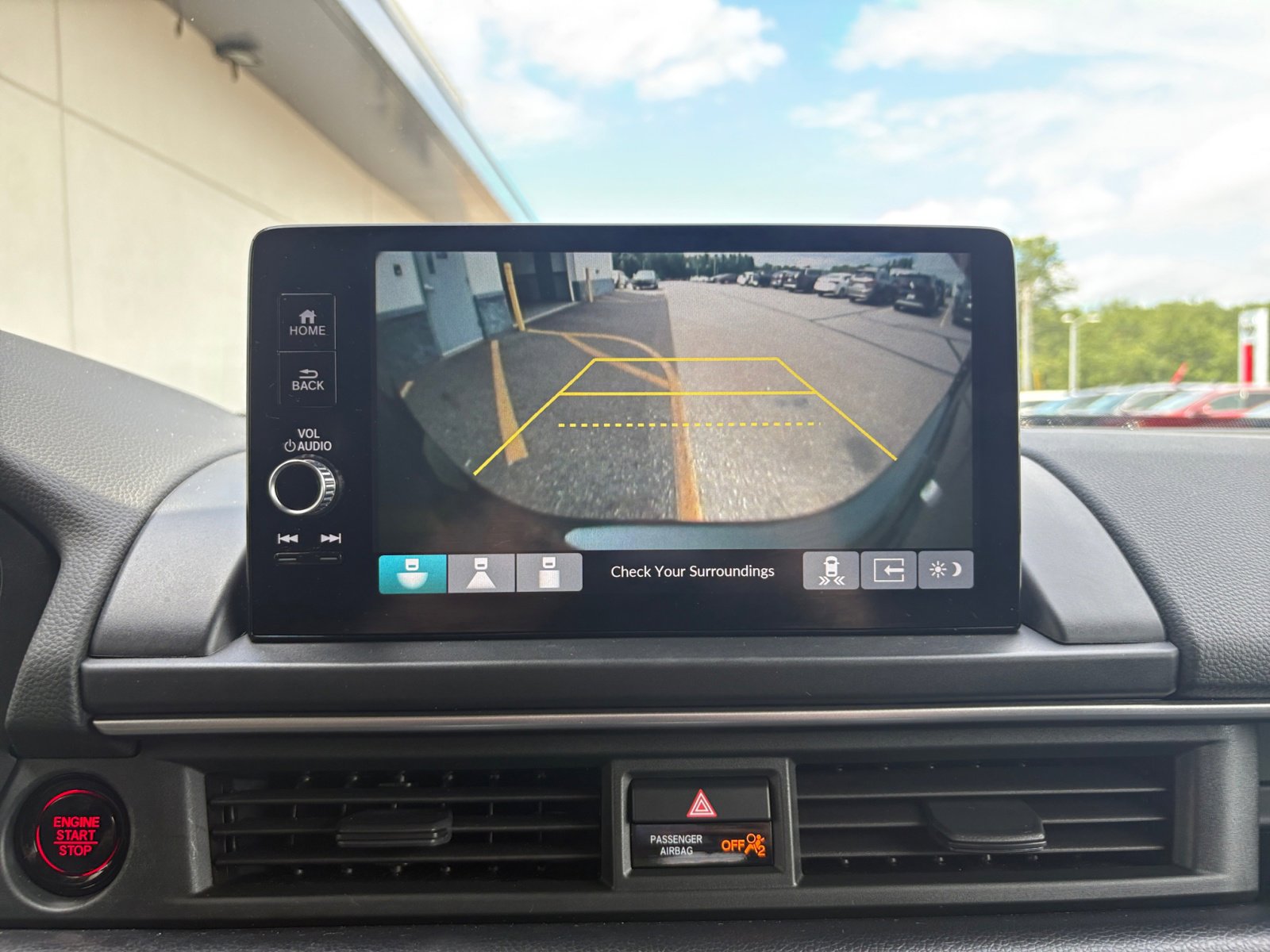 2023 Honda Pilot Touring photo 16