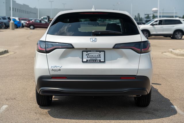 2026 Honda HR-V LX photo 5