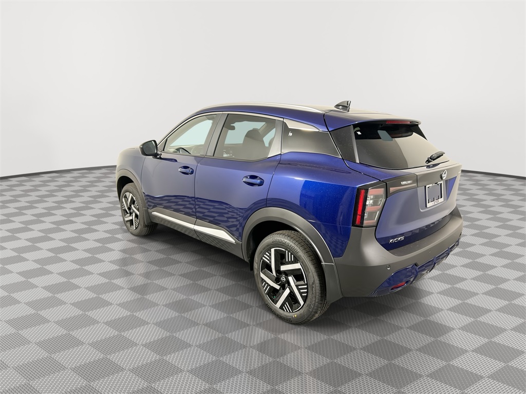 2026 Nissan Kicks SV photo 3
